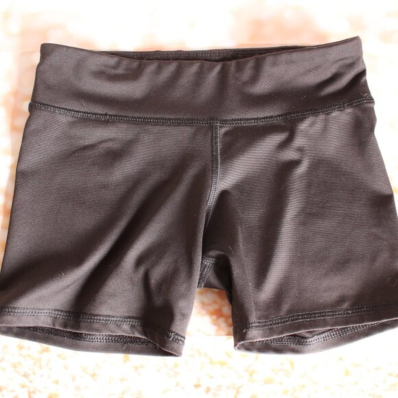 Old Navy Go-Dry 4-Way-Stretch Performance Gym Shorts For Girls Black Size 8 - Picture 1 of 5